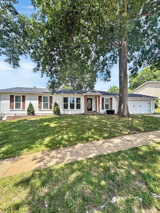 Building Photo - 813 Big Bend Woods Dr Rental
