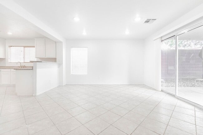 11576 W Aruba Beach Ave