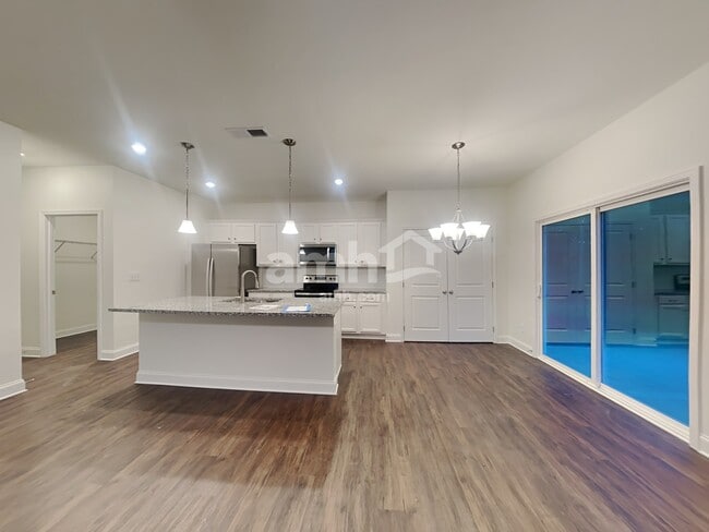 475 Summit View Lane