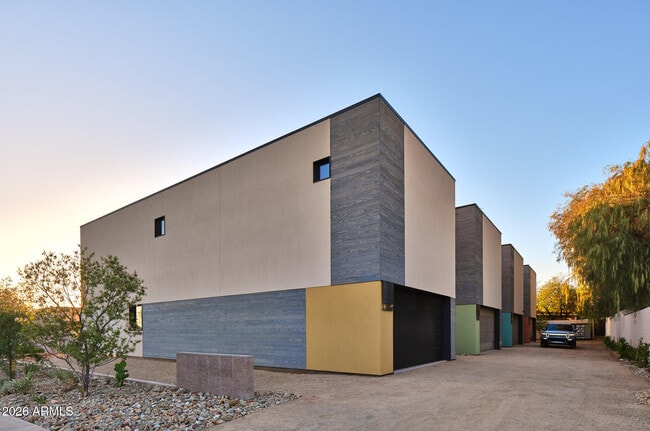 Photo - 1740 E Ocotillo Rd