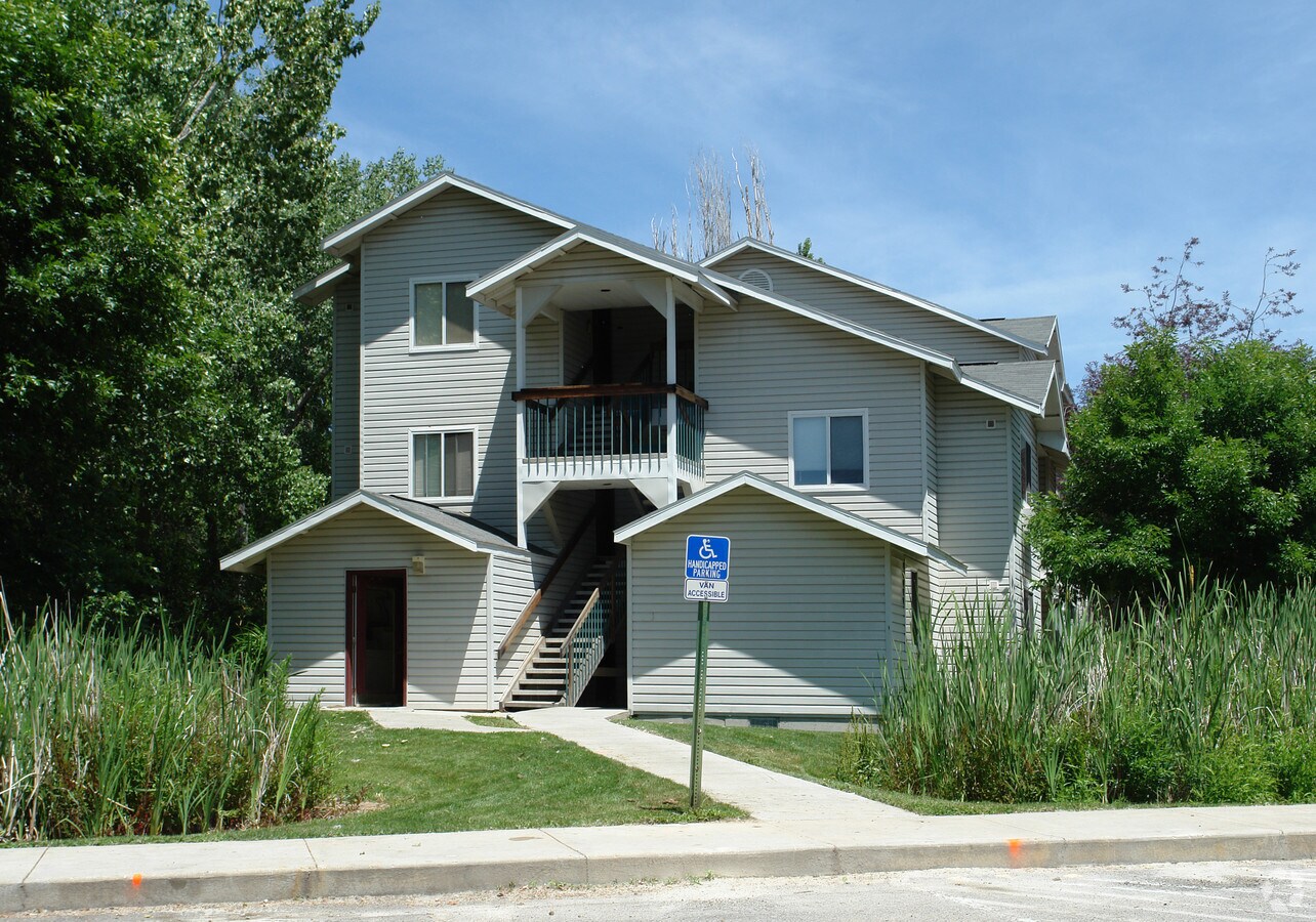 Park Hill Apartments - Park Hill Apartments