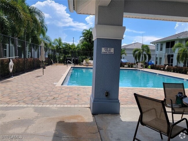 Building Photo - 8313 Bernwood Cove Loop Unit 1211 Rental