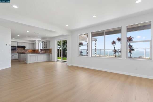 Photo - 1105 Rock Harbor Point