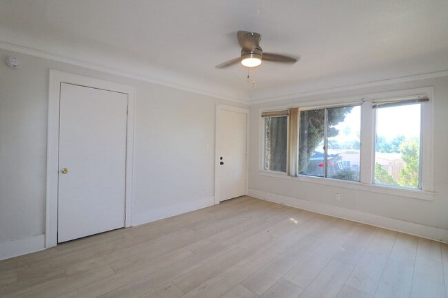 Photo - 859- 861 Euclid Avenue Unidad 861 Euclid Avenue