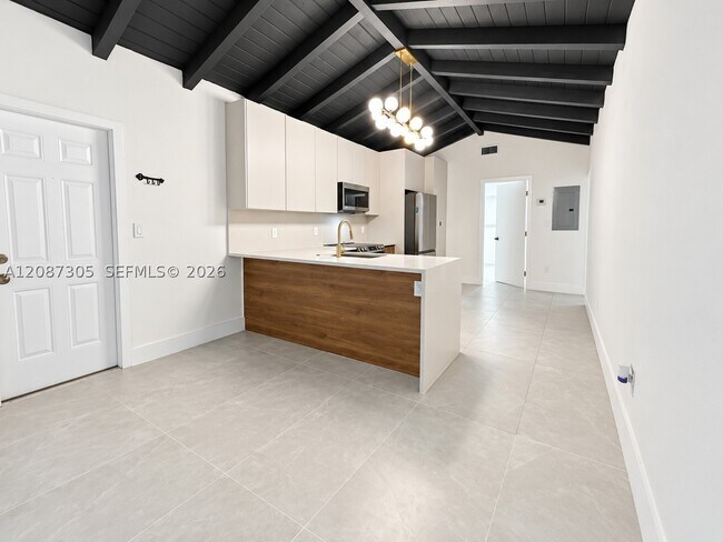 Photo - 1043 NW 48th St