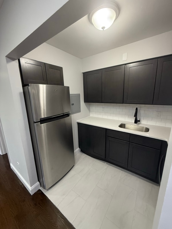 Photo - 393 Grove St Unidad 4