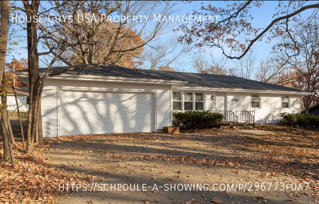 Photo - 2709 Cedar Crest Dr