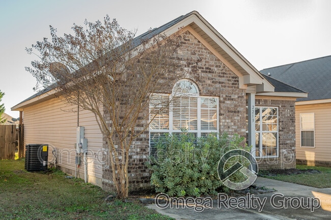 Photo - 2213 Starlight Dr