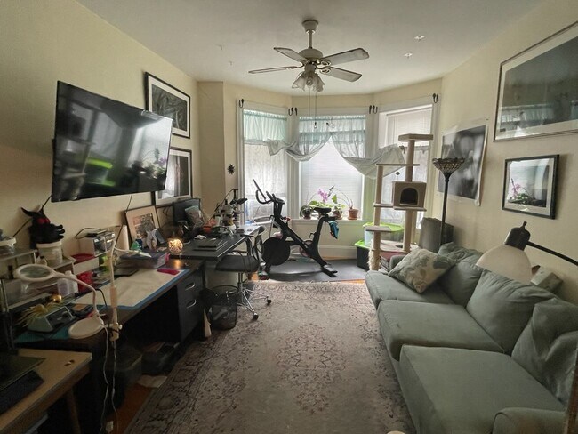 Photo - 57 Brighton Ave Unidad 2