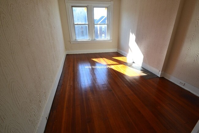 Photo - 1042 Marshall Ave Unit 1042 Marshall Avenue 3rd Floor