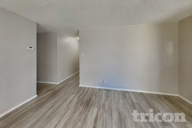5223 Tom Stafford Dr