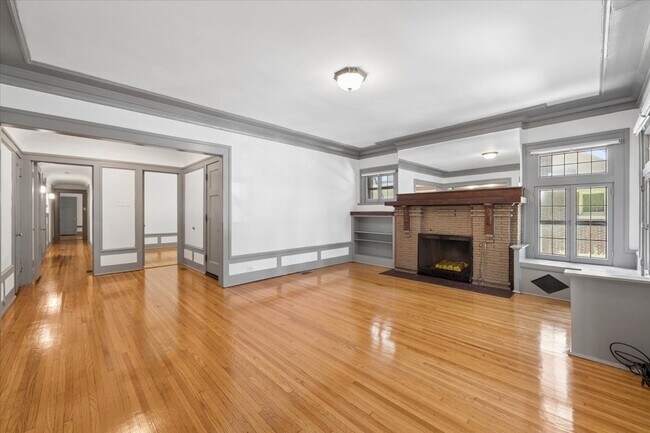 Photo - 717 W Junior Terrace Unit 1