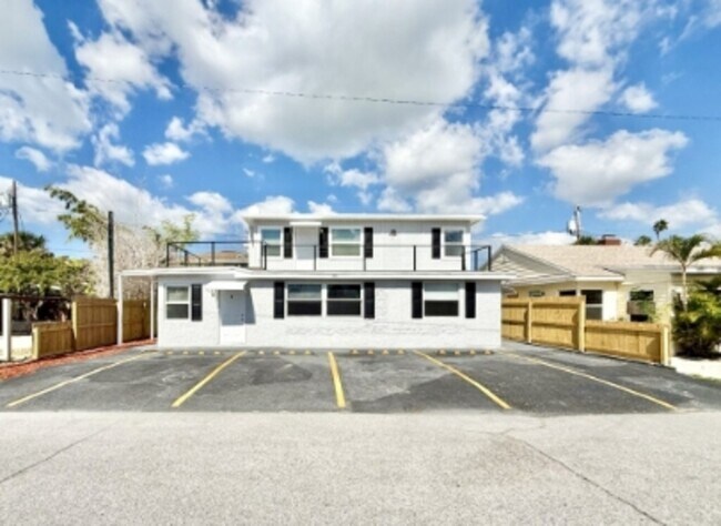 Photo - 80 146th Ave