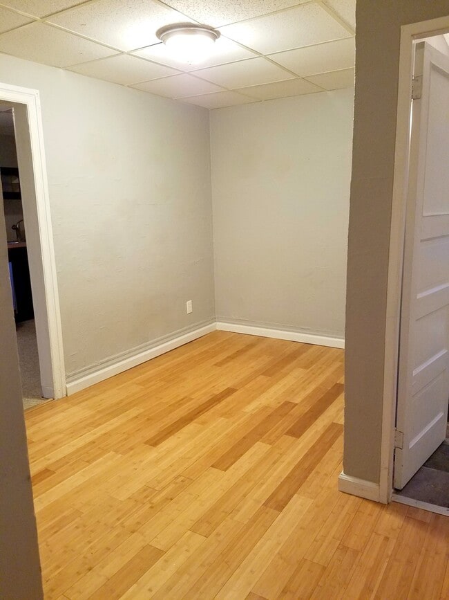 Photo - 1906 E Carson St Unit Apt 3