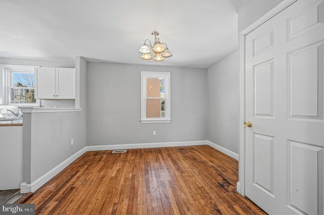 Photo - 816 Washington St