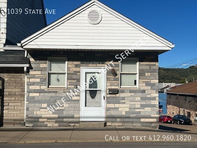 Photo - 1039 State Ave