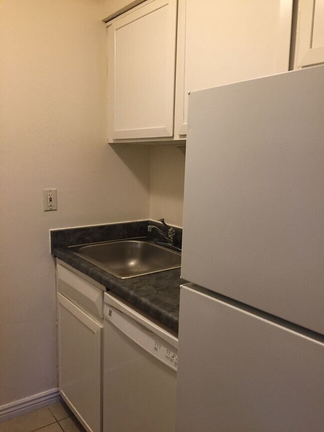 Photo - Peaceful Garden Level Apartment in South Boulder Unit A