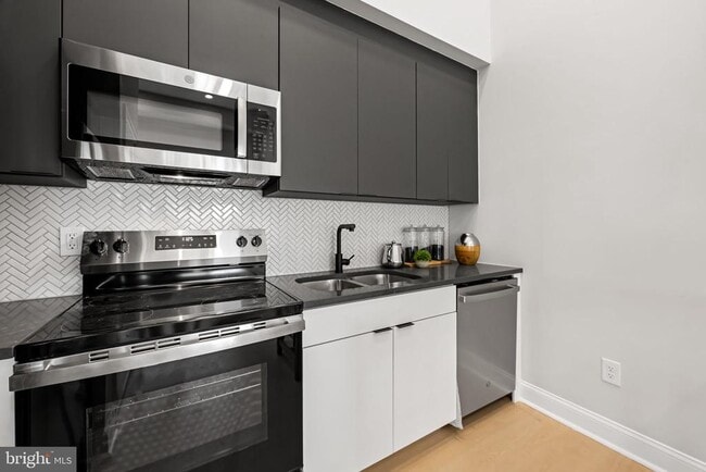 Photo - 600 N Howard St Unit 504