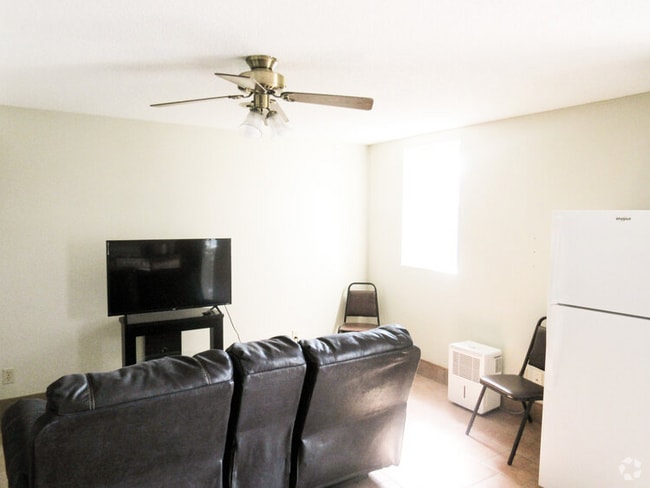 Building Photo - 605 Marvin Ave Rental