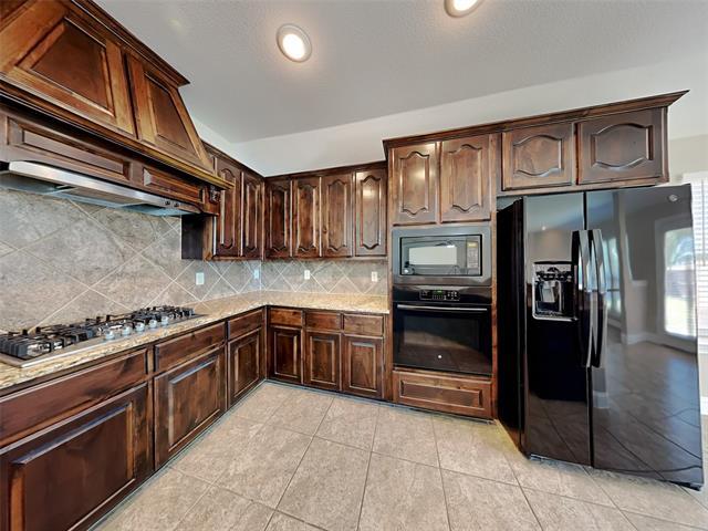 Photo - 496 Oak Hills Ln