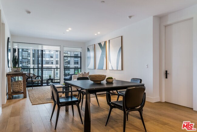 10777 Wilshire Blvd Unit 404