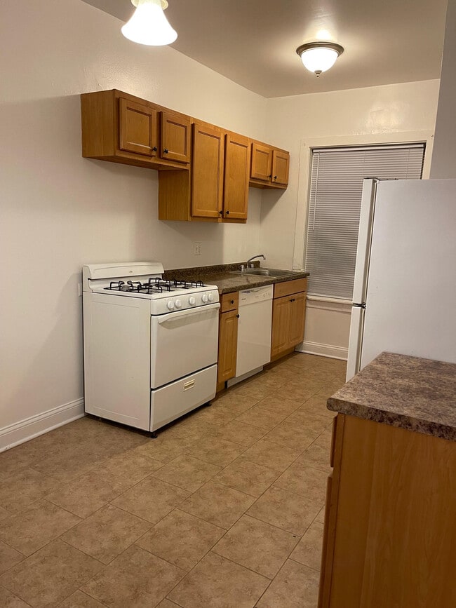 Photo - 6968 N Sheridan Rd Unit 3A