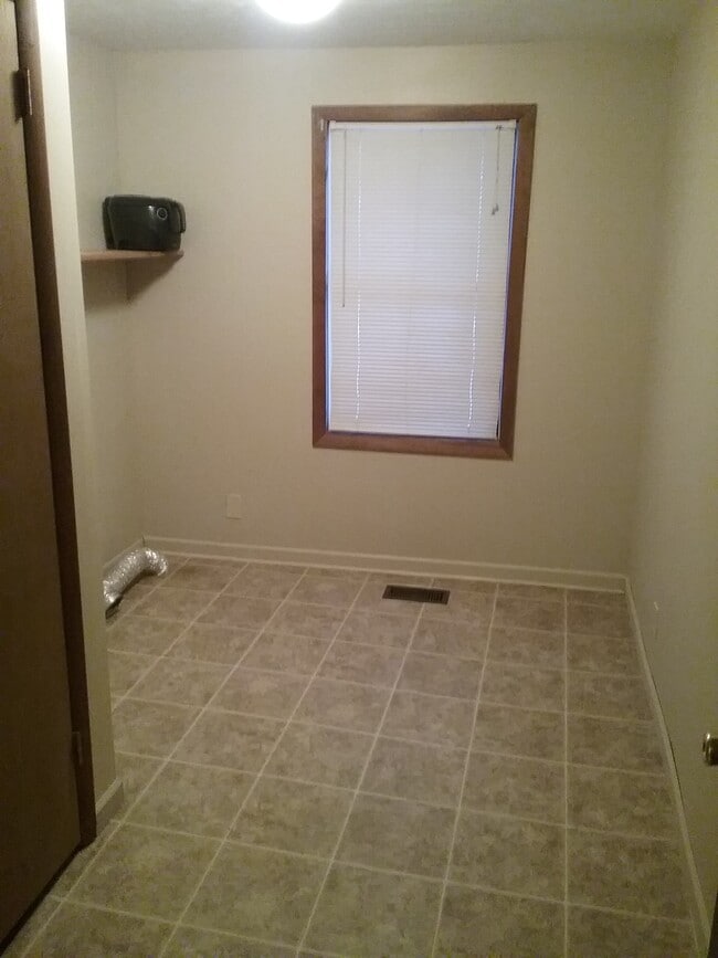 Photo - 5816 NY-5 Unit Apt A