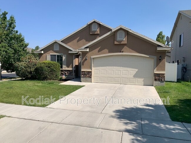 Photo - 312 Greenwich Dr