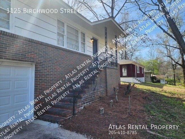 Photo - 1125 Birchwood St
