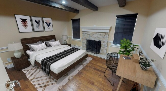 Photo - 2070 Rosecrans St