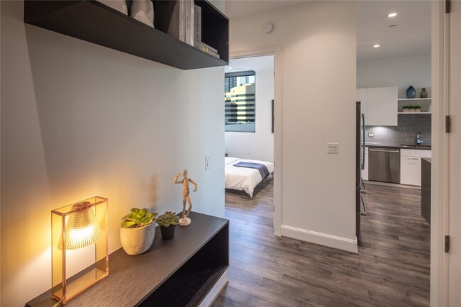 Photo - 1211 Caroline St Unit 1401