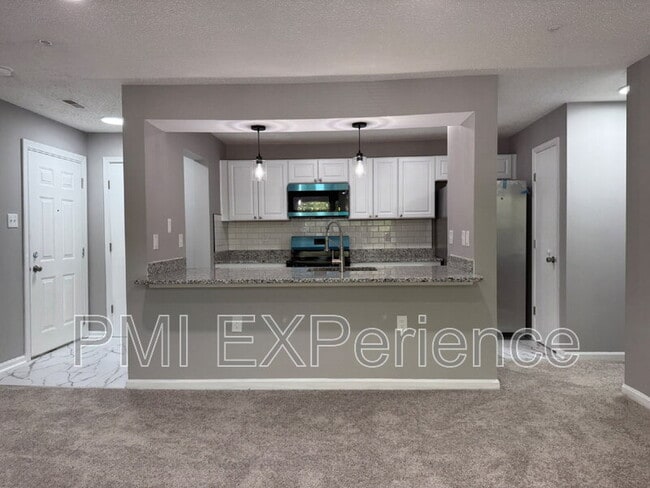 2607 Camelback Ln Unit 6