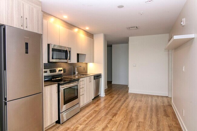 Photo - 30 Saint-Joseph Est Unit 1003