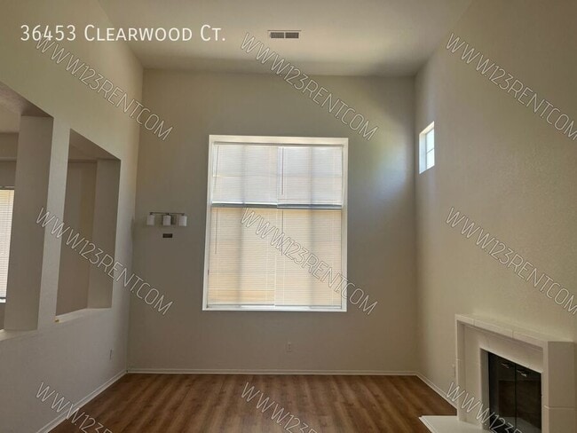 Photo - 36453 Clearwood Ct