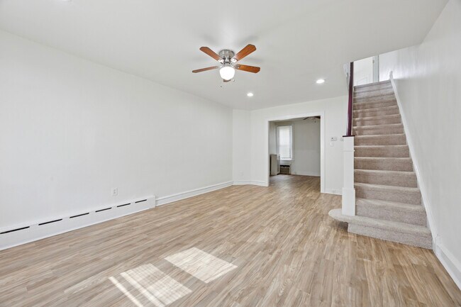 Photo - 6519 Allman St