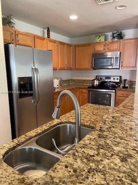 Building Photo - 22111 Majestic Woods Way