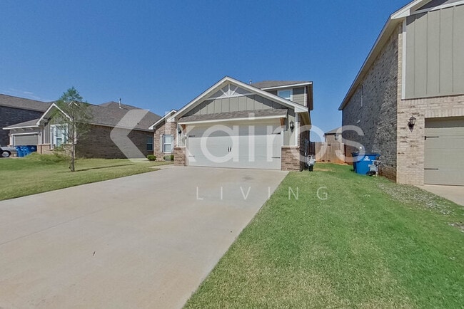 Photo - 825 NW 4th St