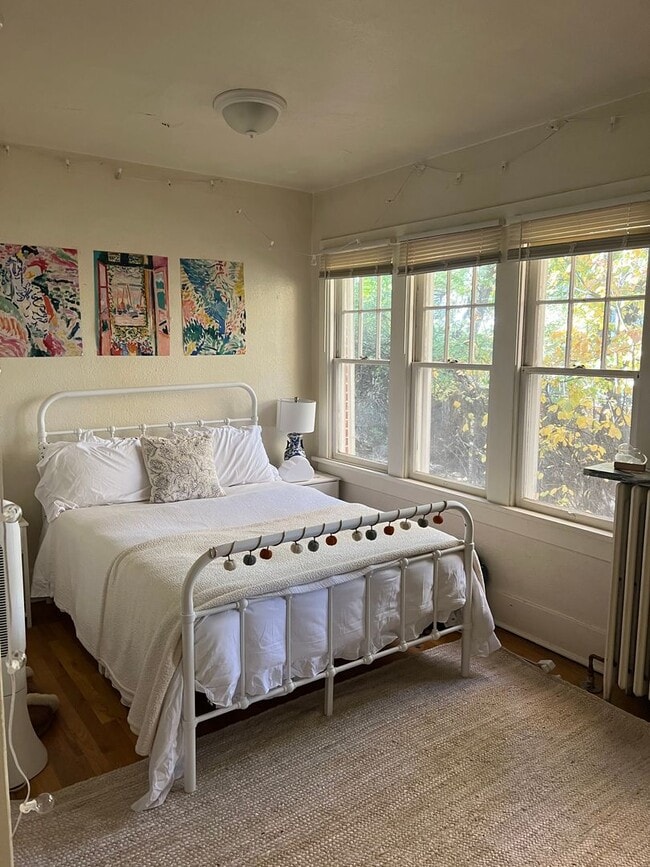 Photo - PRE-LEASE 4 BED 2 BATH – University Hill B...