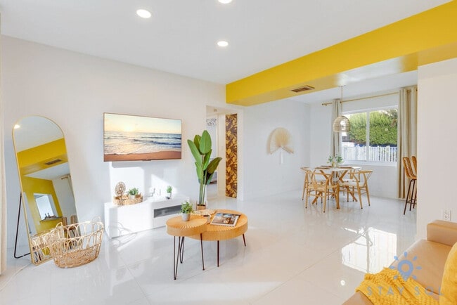 Photo - 809 S Ocean Dr Unidad ID1227349P