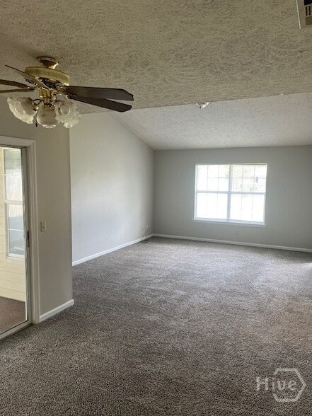 Photo - 930 Piercefield Dr