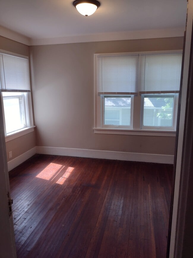 Photo - 2023 S 24th St Unit 2023 upstairs