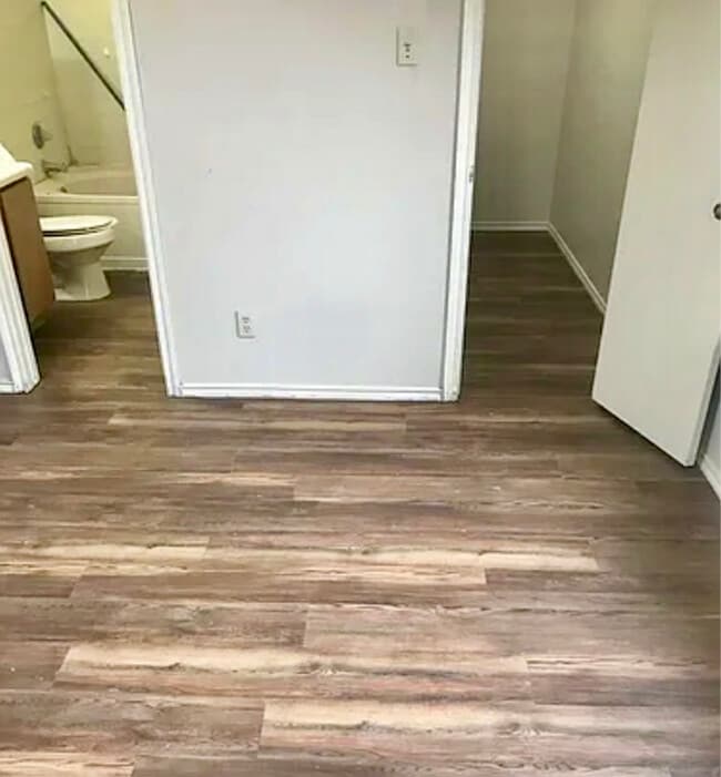 Photo - 5927 Encanto Point Dr