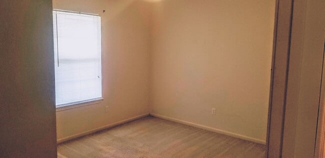 Photo - 21048 Harbor Ln Unit B