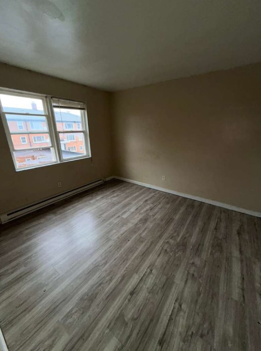 Building Photo - 13945 Superior Rd Unit 204