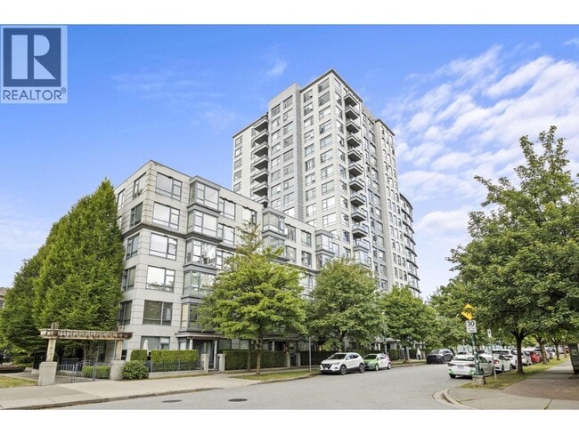 Photo - 3520 Crowley Dr Unit 1409