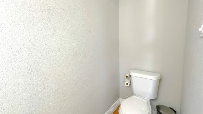 Photo - 9923 Farrell Dr