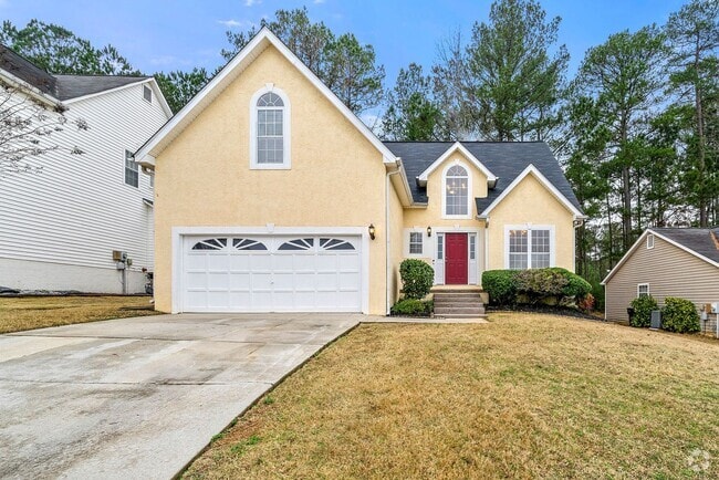 Building Photo - Live in Comfort & Style – 4BR Home with De...