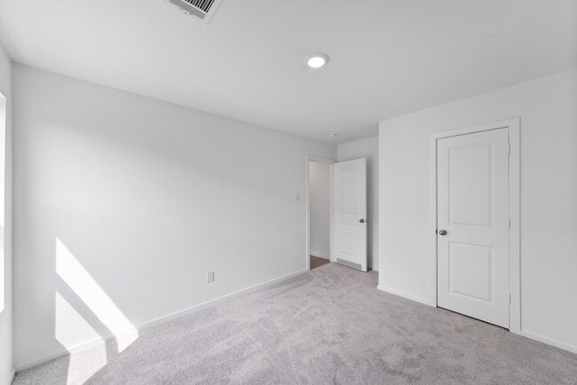 Photo - 3041 Majestic Sunrise Dr