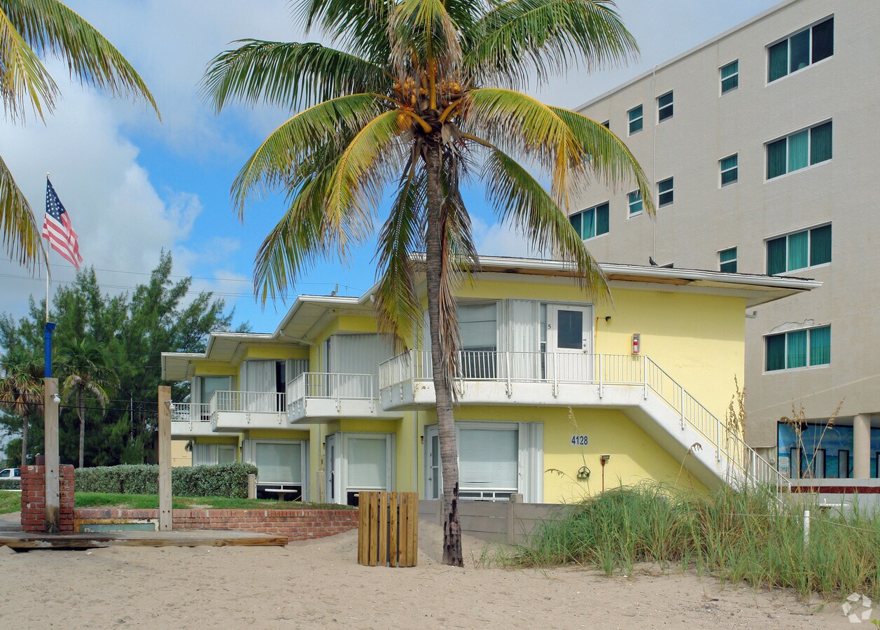 Photo - 4128 El Mar Dr Apartments
