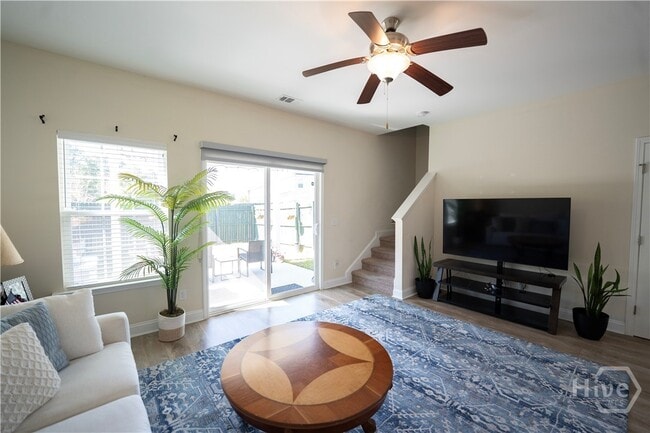 Photo - 30 Coleman Ct